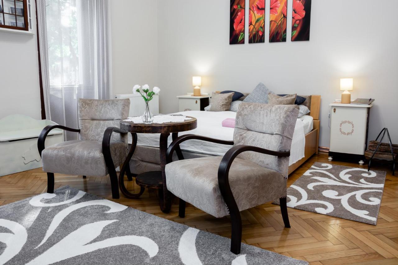 Ekszerdoboz Apartman Eger 아파트 외부 사진
